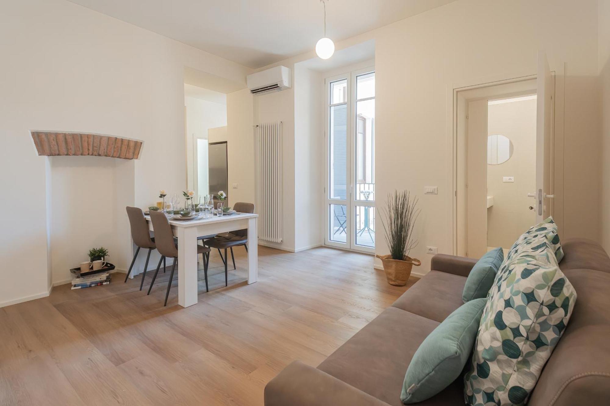 Manaraquattro - In Near The Center With Free Parking - Appartement
